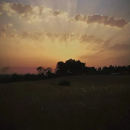 בית הארחה Masseria Vigneri - Gia Casino Vigneri